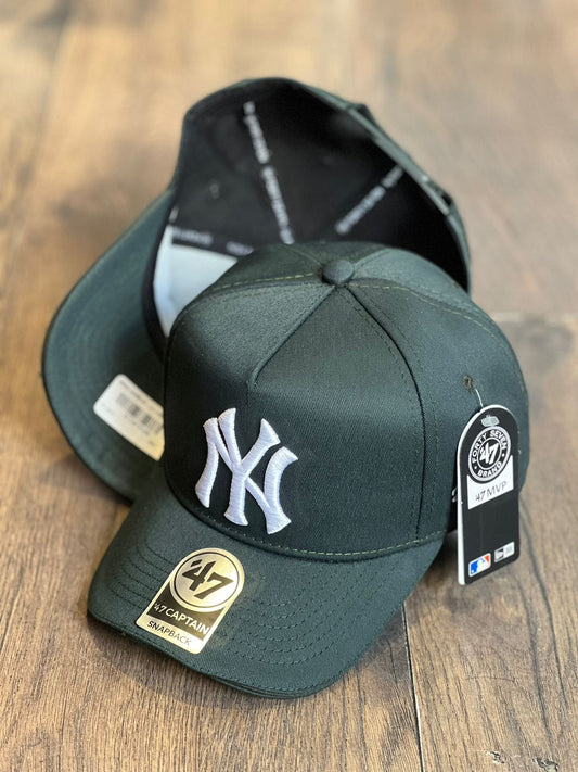 Gorra 1.1 NY Verde Blanca