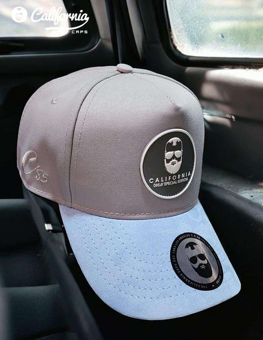 Gorra 1.1  California Gris Visera Azul Gamuza